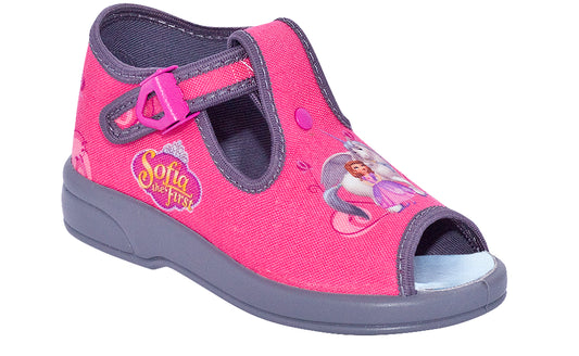 bf09d7b17f6b32dedaf467890b42cc06