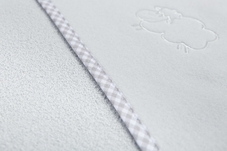 1b4feb87c75ce472036658c407fc8778